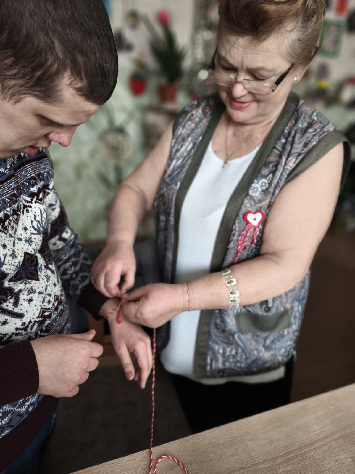 Поддержка семьи и консультации